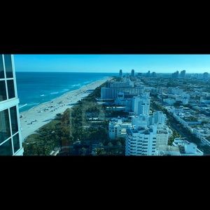 Meet your Posher, Roberto segundo